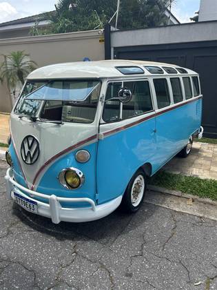 VOLKSWAGEN KOMBI 1.5 LUXO 8V GASOLINA 3P MANUAL